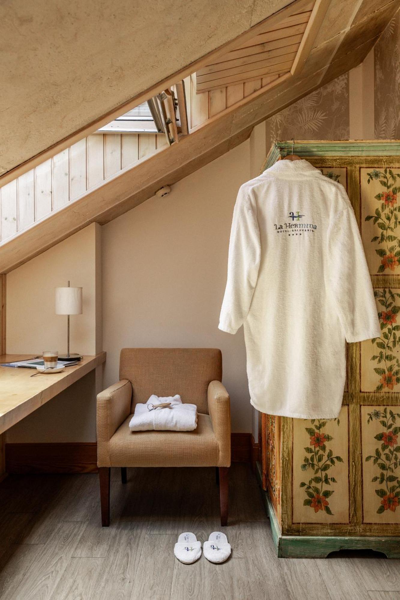 Hotel Balneario La Hermida Extérieur photo
