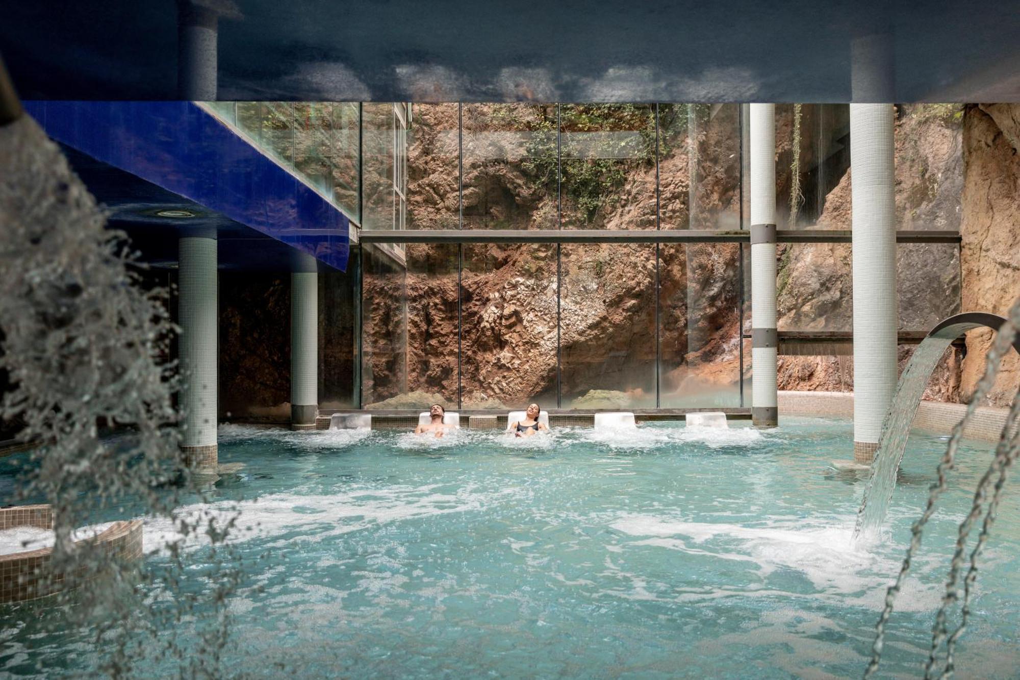 Hotel Balneario La Hermida Extérieur photo